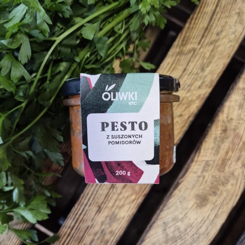 pesto-pomidorowe-oliwki-etc-niebanalna-spizarnia