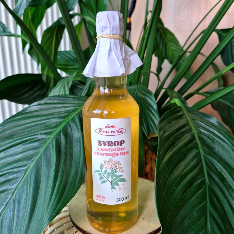 syrop-z-kwiatow-czarnego-bzu-niebanalna-spizarnia.jpg