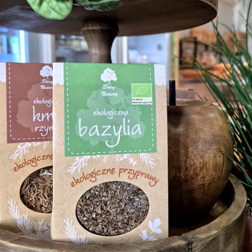 bazylia-bio-niebanalna-spizarnia.jpg
