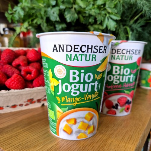 jogurt-mango-wanilia-bio-niebanalna-spizarnia.jpg
